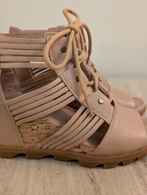 **NWOT**Sorel Joanie II Lace Huarache Sandals- Size 8